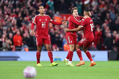 الرابع في الديربي.. كودي جاكبو يزور شباك مانشستر يونايتد (فيديو)